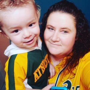 Meet your Posher, Tami